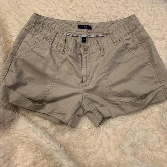 Gap shorts- linen/cotton blend -size 4 - Picture 4 of 8